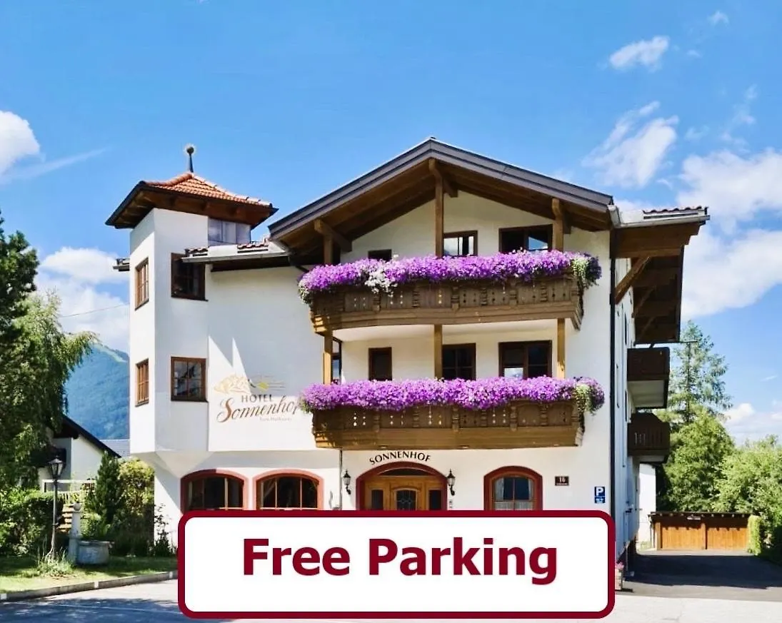 Hotel Sonnenhof - Bed & Breakfast & Appartements Innsbruck