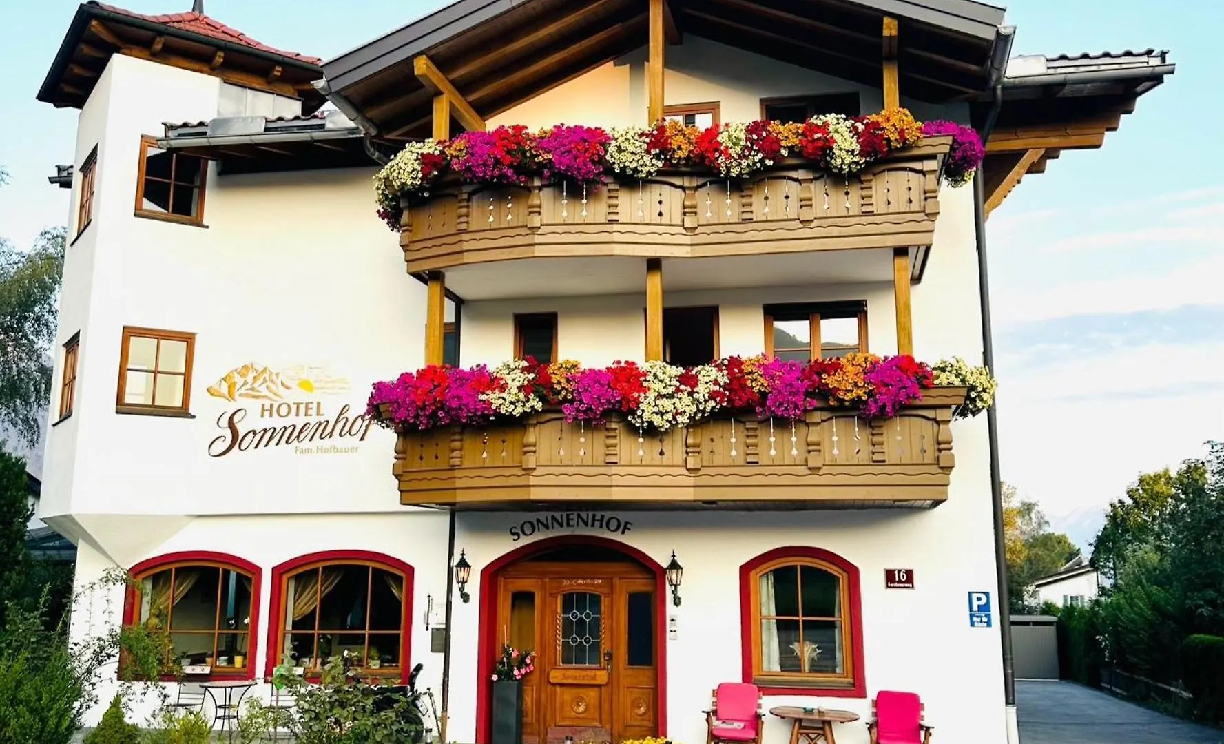 Hotel Sonnenhof - Bed & Breakfast & Appartements