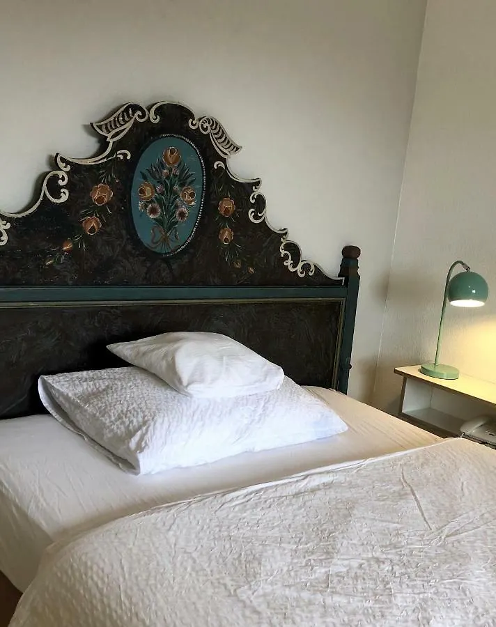 Hotel Sonnenhof - Bed & Breakfast & Appartements  Innsbruck