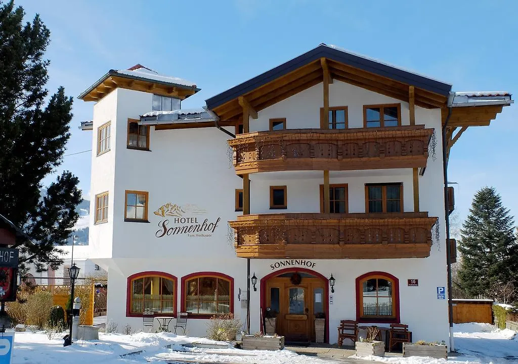 Hotel Sonnenhof - Bed & Breakfast & Appartements Innsbruck