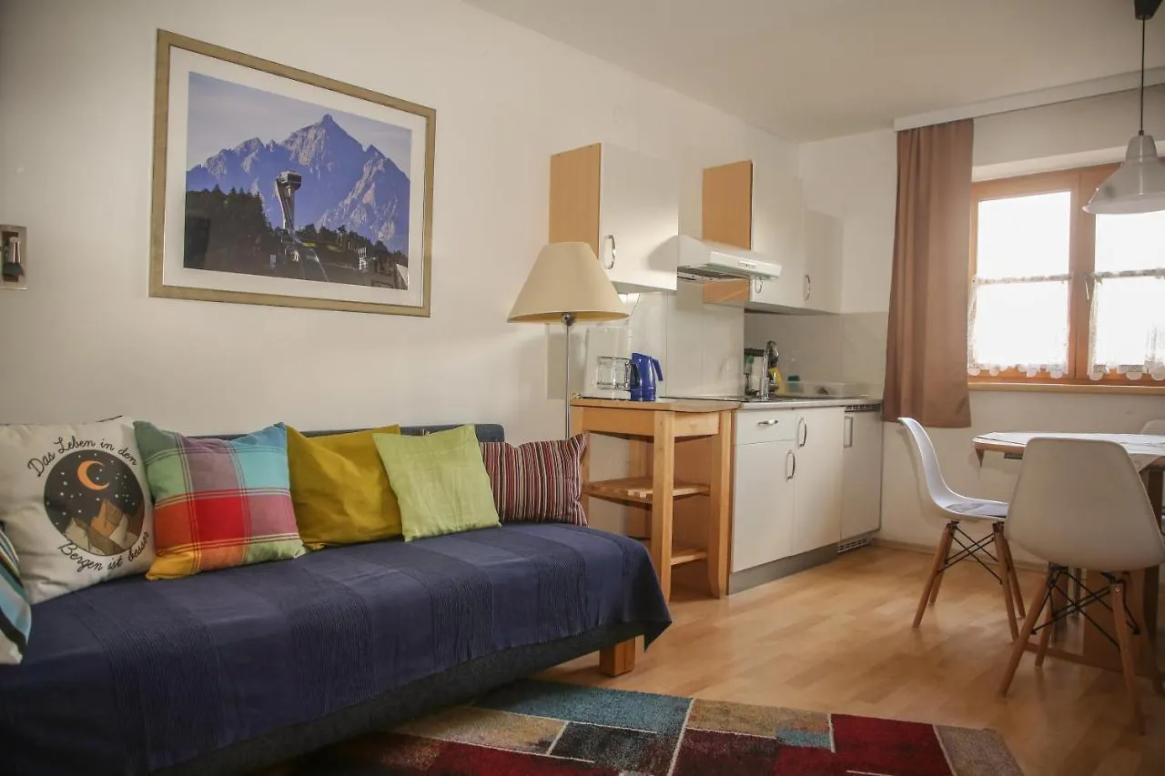 Hotel Sonnenhof - Bed & Breakfast & Appartements Innsbruck 3*,  Østrig