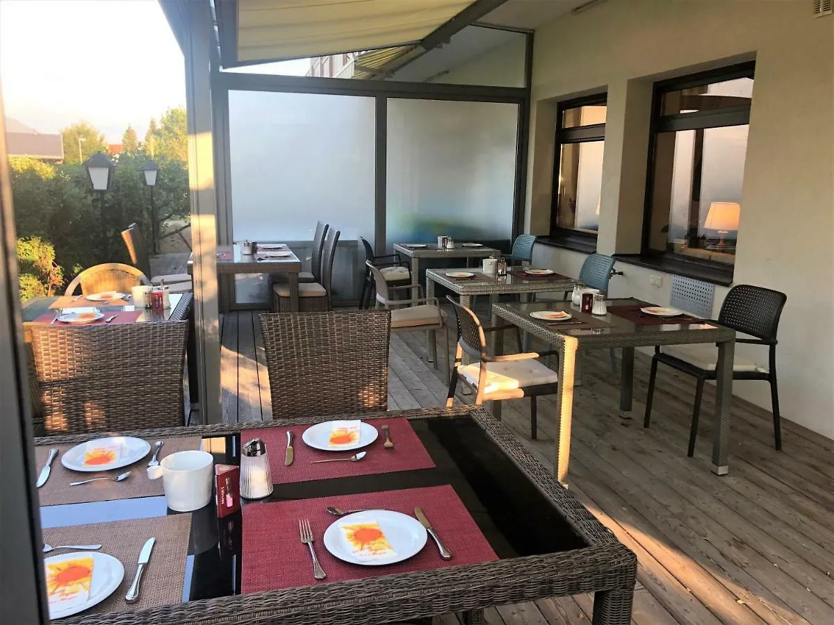 Hotel Sonnenhof - Bed & Breakfast & Appartements Innsbruck